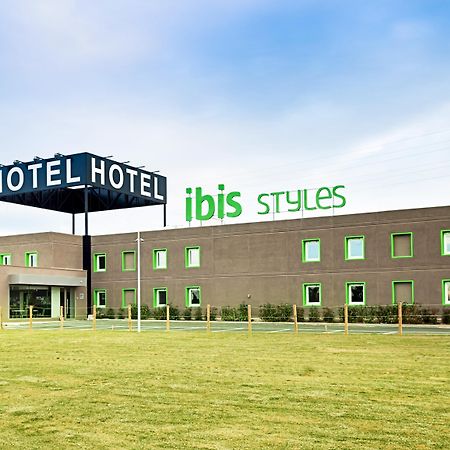 Hotel Ibis Styles Lleida Torrefarrera Eksteriør billede
