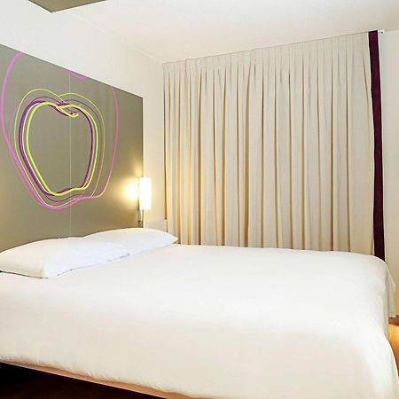 Hotel Ibis Styles Lleida Torrefarrera Eksteriør billede