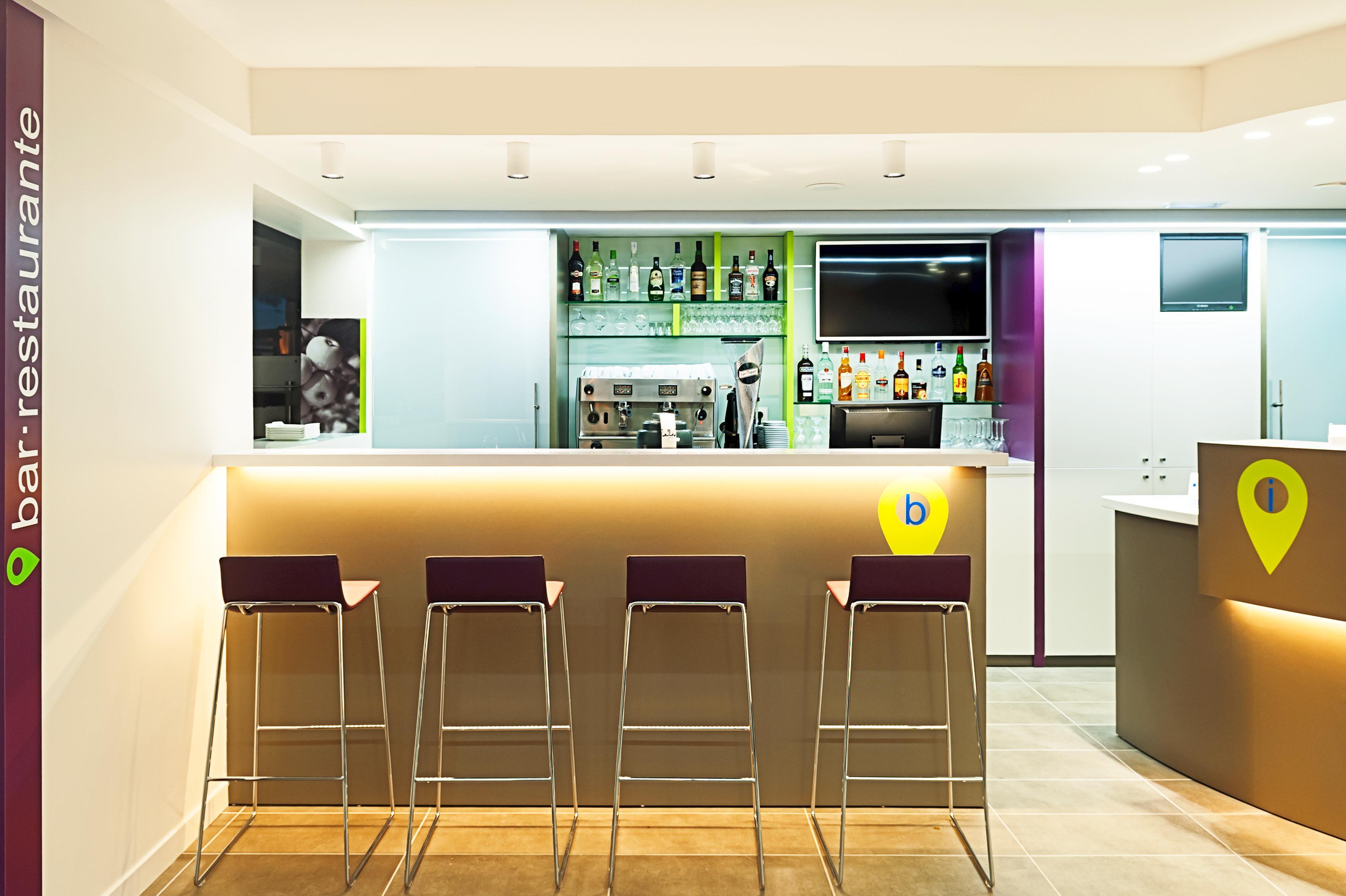 Hotel Ibis Styles Lleida Torrefarrera Eksteriør billede
