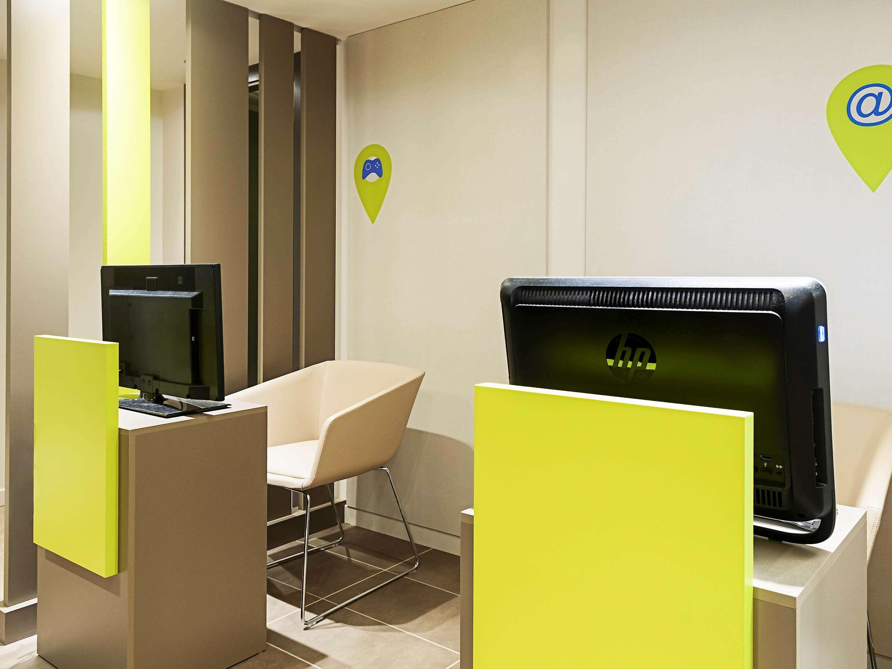Hotel Ibis Styles Lleida Torrefarrera Eksteriør billede