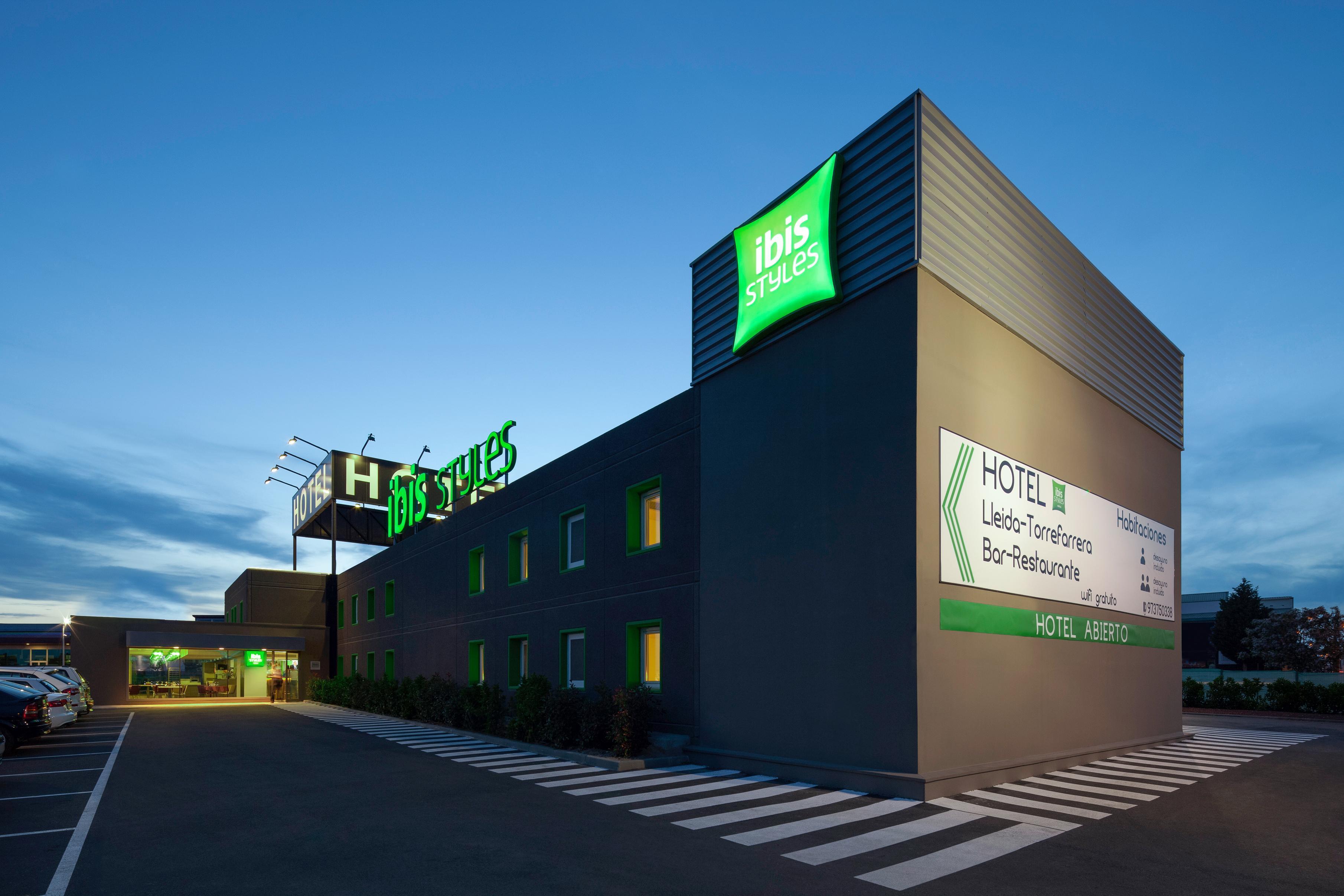 Hotel Ibis Styles Lleida Torrefarrera Eksteriør billede